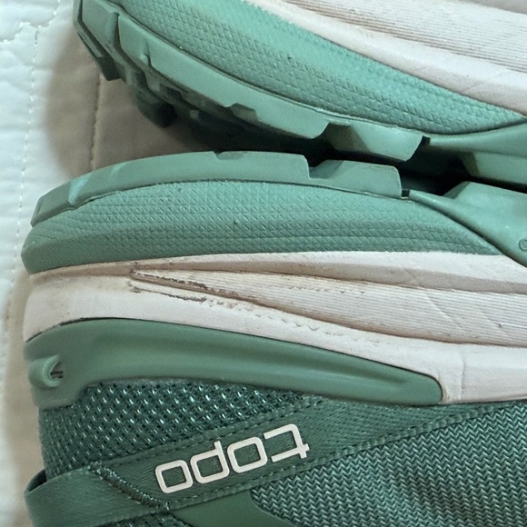 Topo Athletic Womens Traverse Green Running Shoes Sneakers Size 9.5 Sage/Tan - Picture 7 of 14